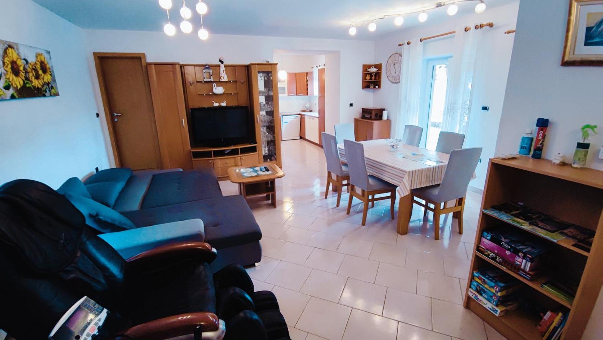 Apartment Wine & Olive Oil Mofardin Koper Exterior foto